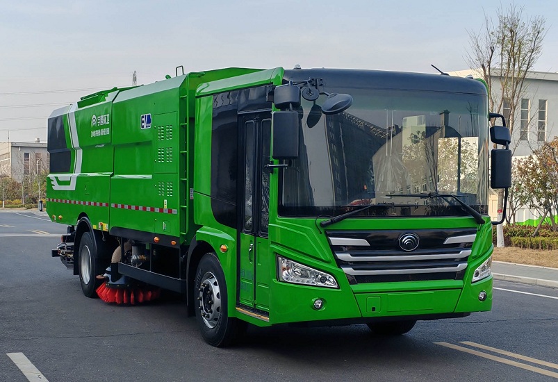 宇通牌YTZ5187TXSD0BEV純電動(dòng)洗掃車(chē)公告圖片