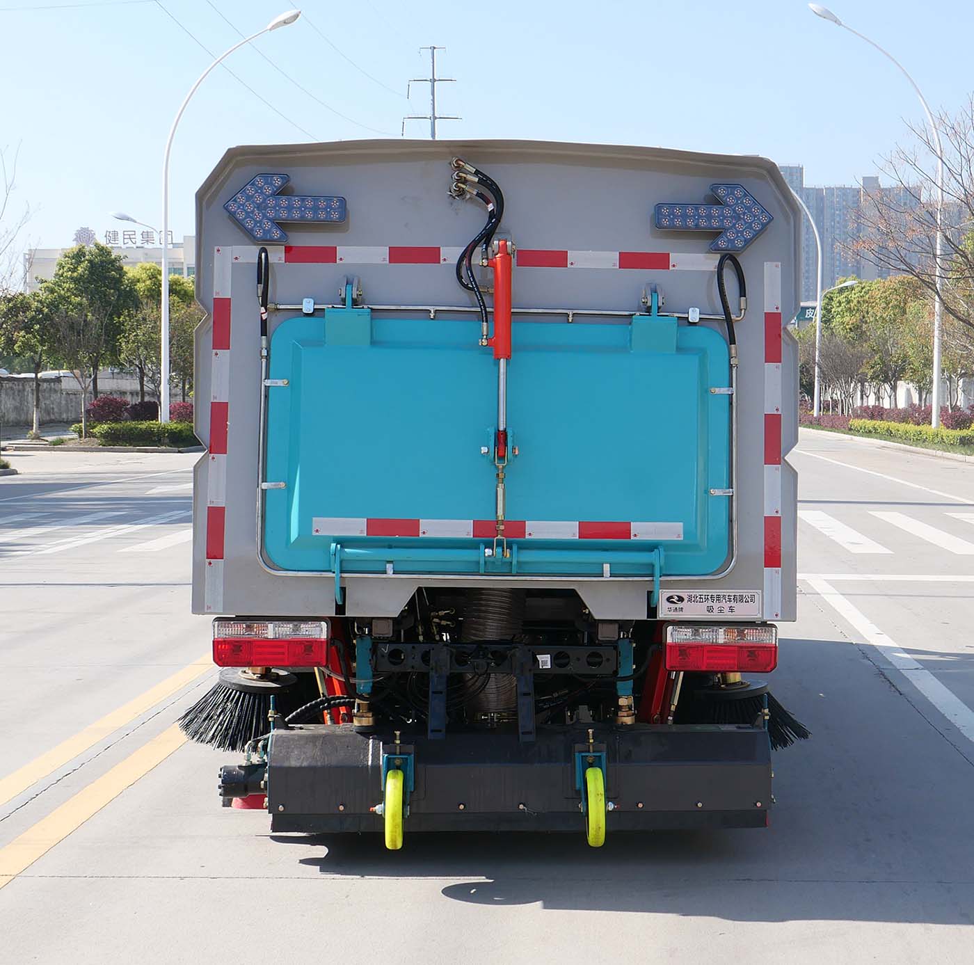華通牌HCQ5045TXCEQ6吸塵車公告圖片