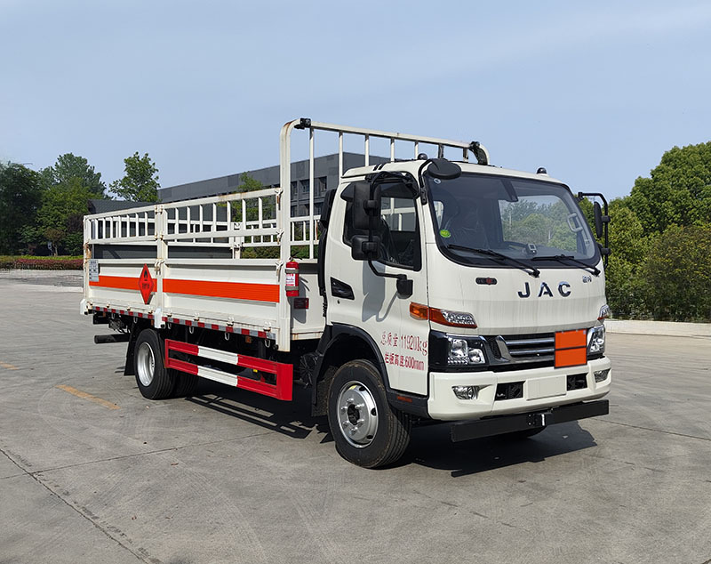 CL5122TQP6BXW型氣瓶運(yùn)輸車圖片