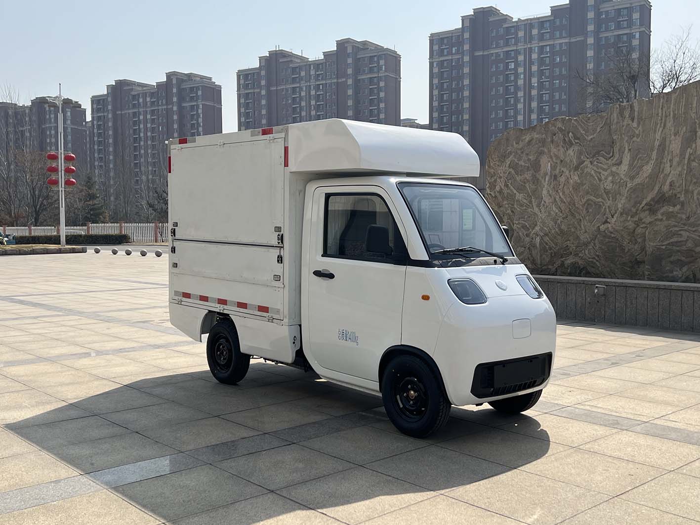 活越牌ZB5012XSHBEVGDHDP0換電式純電動售貨車