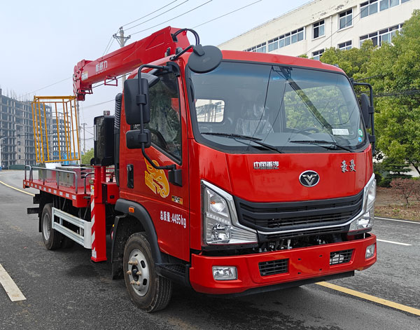 布隆牌LLL5041XJXZ6抽油機(jī)檢修車公告圖片