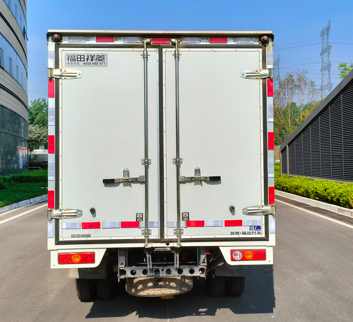 福田牌BJ5032XXYEV3純電動(dòng)廂式運(yùn)輸車公告圖片