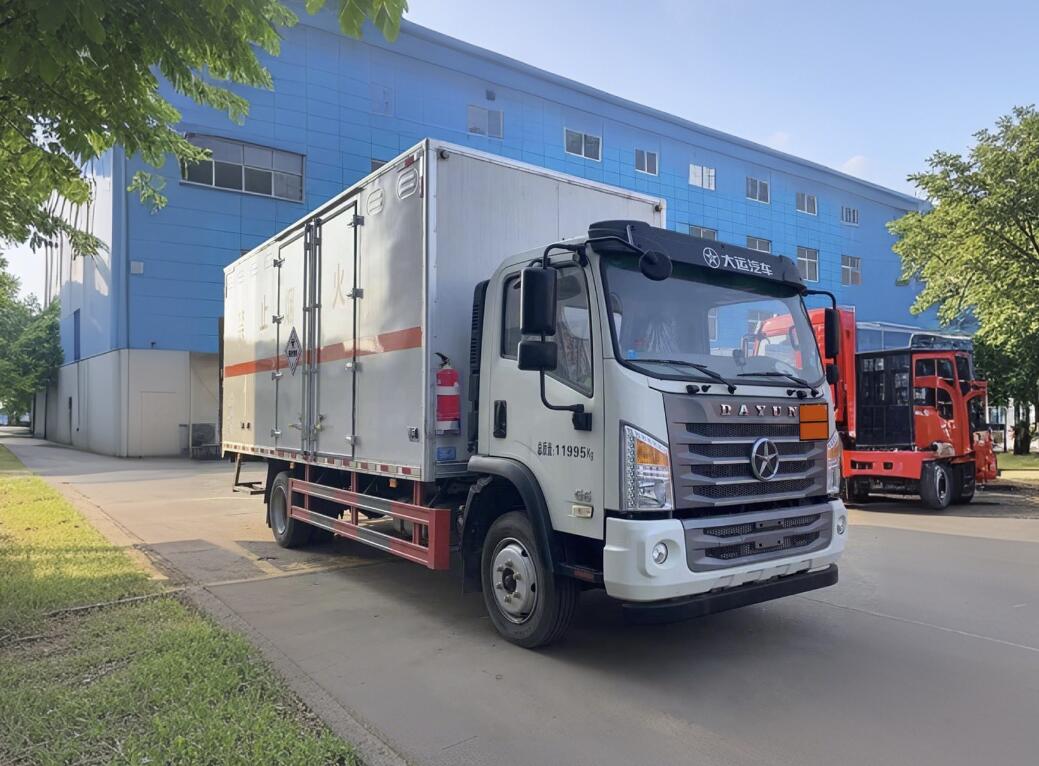 程力威牌CLW5122XYYCDP醫(yī)療廢物轉運車公告圖片