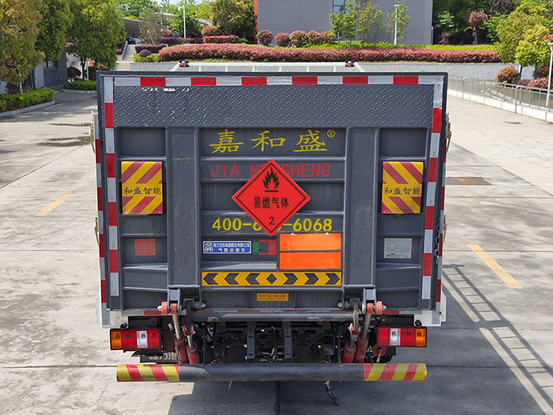 程力牌CL5049TQP6BXW氣瓶運(yùn)輸車公告圖片