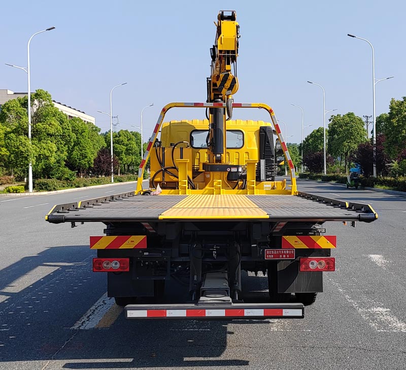 布隆牌LLL5140TQZB6清障車公告圖片