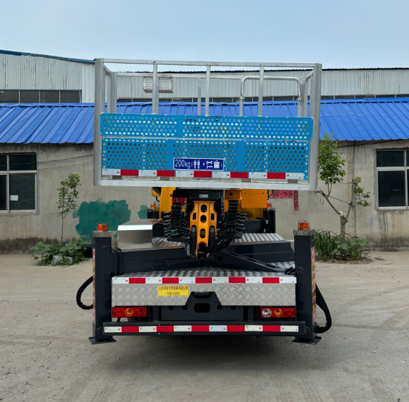 祥農(nóng)達(dá)牌SGW5042JGKBJ6高空作業(yè)車公告圖片