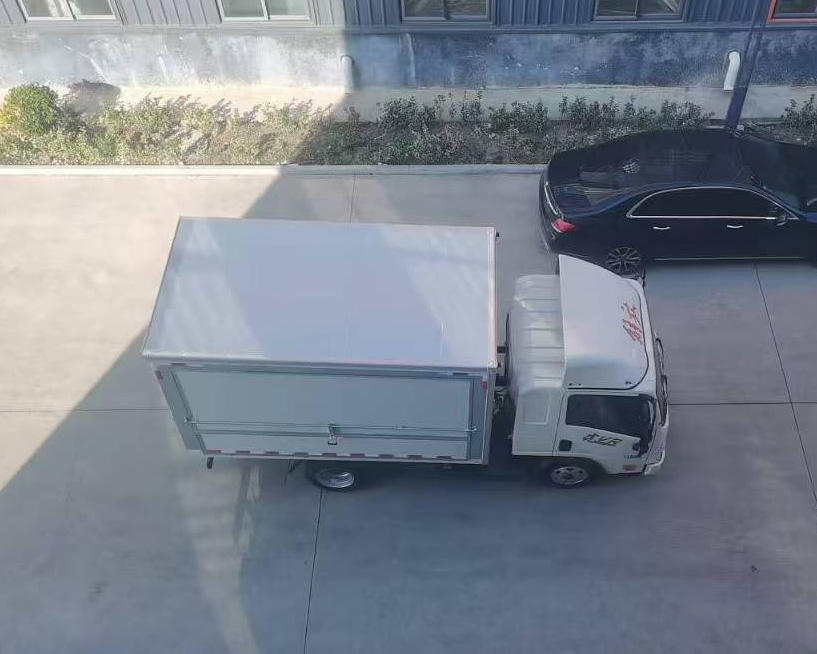 富運(yùn)萊牌WFF5040XYKCA-6翼開啟廂式車公告圖片
