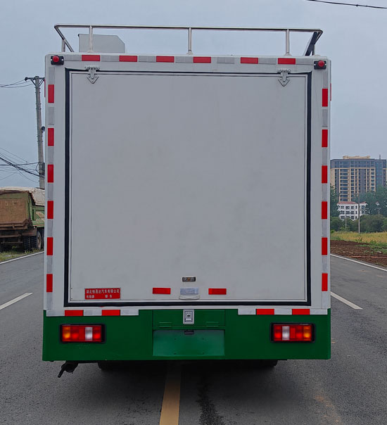 布隆牌LLL5040XCCYT6餐車公告圖片