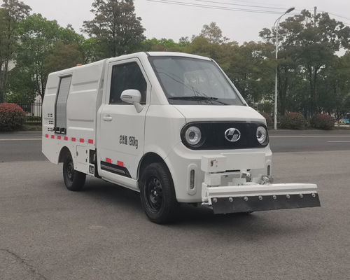 耶律潔牌SWT5020TYHBEV純電動路面養(yǎng)護車公告圖片