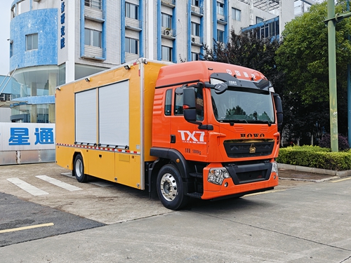 星通牌XTP5186XZBZZ6裝備車