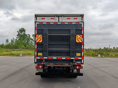 豪曼牌ZZ5048XXYG17ZBEVD純電動廂式運輸車公告圖片