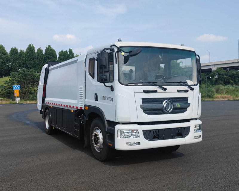 中植汽車(chē)牌CDL5181ZYSDFBEV純電動(dòng)壓縮式垃圾車(chē)公告圖片