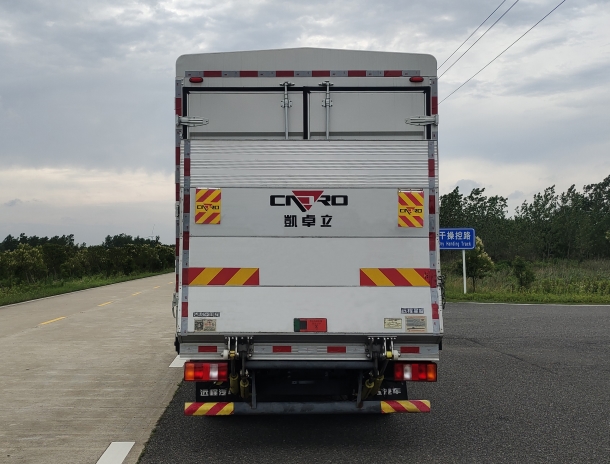 遠程牌JGL5041CCYBEVGR6純電動倉柵式運輸車公告圖片