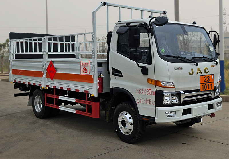 DCZ5045TQPHFC6型氣瓶運(yùn)輸車圖片