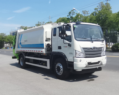 耶律潔牌SWT5180ZYSBJ6壓縮式垃圾車公告圖片