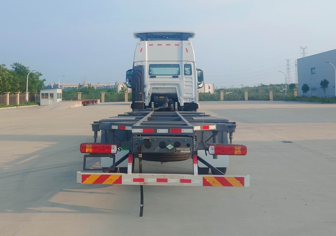 汕德卡牌ZZ5186ZKXN711GF1L車廂可卸式汽車公告圖片