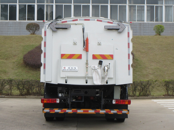 福龍馬牌FLM5180TXSFM6L洗掃車公告圖片