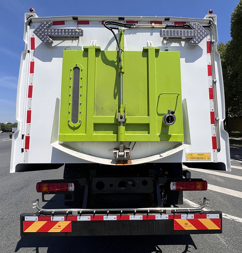 富巖汽車牌HWL5185TXSBEV純電動洗掃車公告圖片