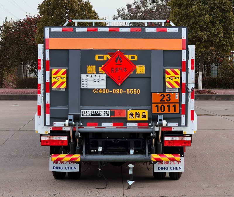 鼎宸騰興牌DCZ5045TQPEQ6氣瓶運輸車公告圖片