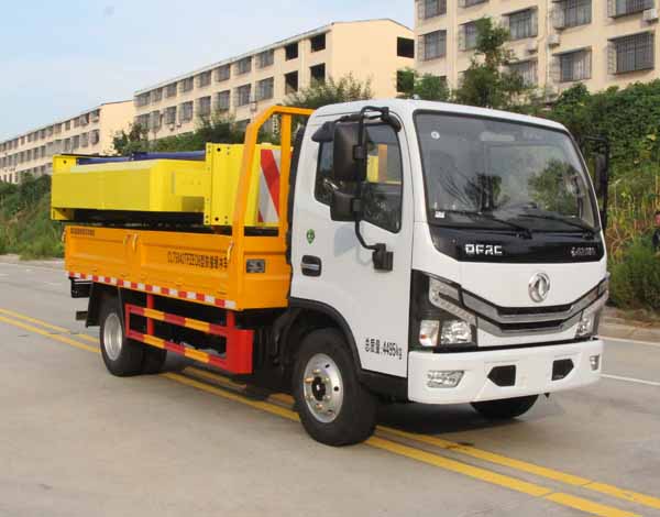 縱昂牌CLT5043TFZEQ6防撞緩沖車