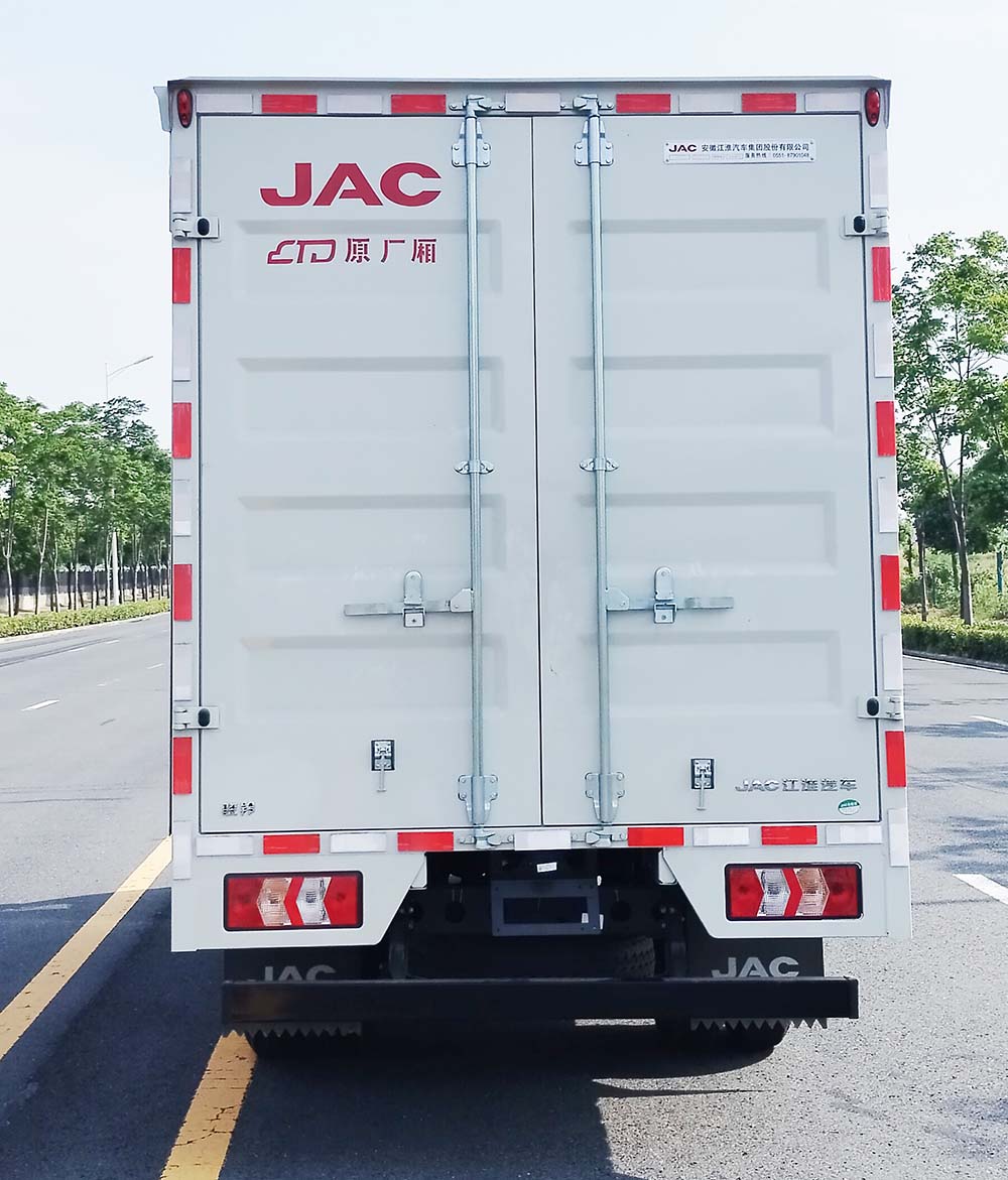 江淮牌HFC5041XYKB33K1C7S翼開啟廂式車公告圖片