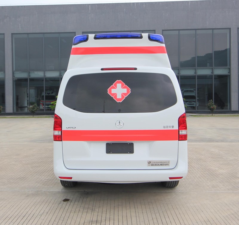 來納牌GDL5033XJHB救護(hù)車公告圖片