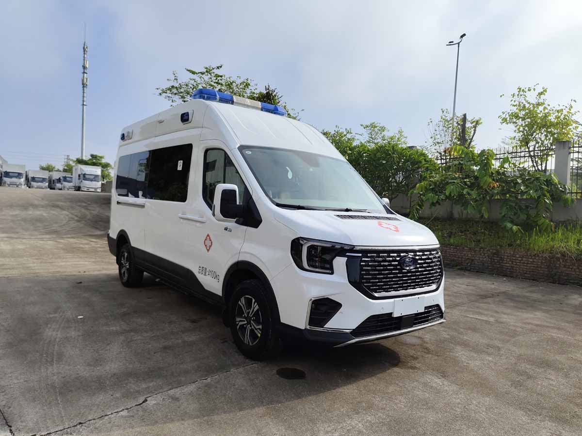 和麥牌HMK5049XJHC6救護車