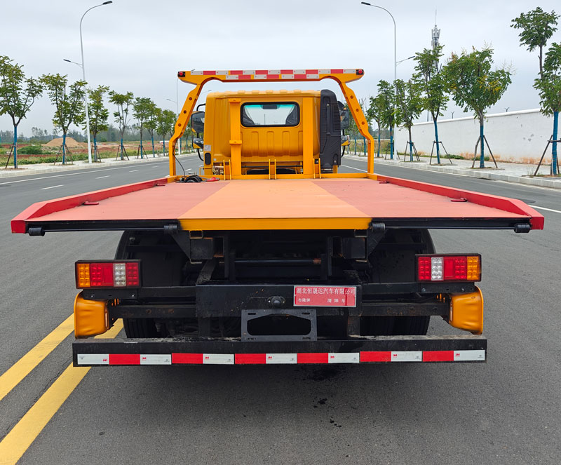 布隆牌LLL5041TQZST6清障車公告圖片