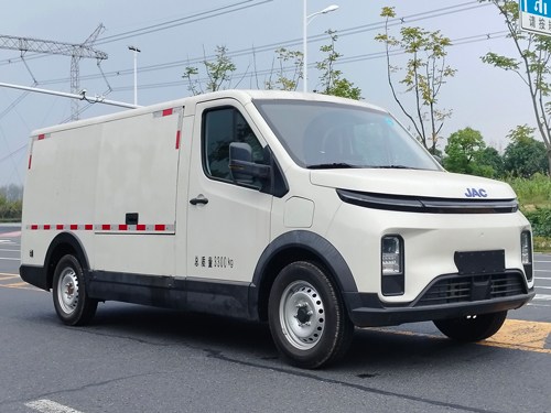 江淮牌HFC5030XXYEV13W-1純電動廂式運輸車公告圖片