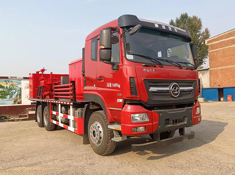 寶旭龍卡牌EBX5180TYL70壓裂車公告圖片