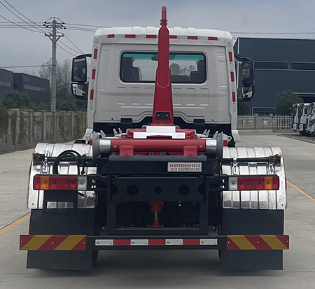 楚帝牌DCD5186ZXXBEV純電動車廂可卸式垃圾車公告圖片