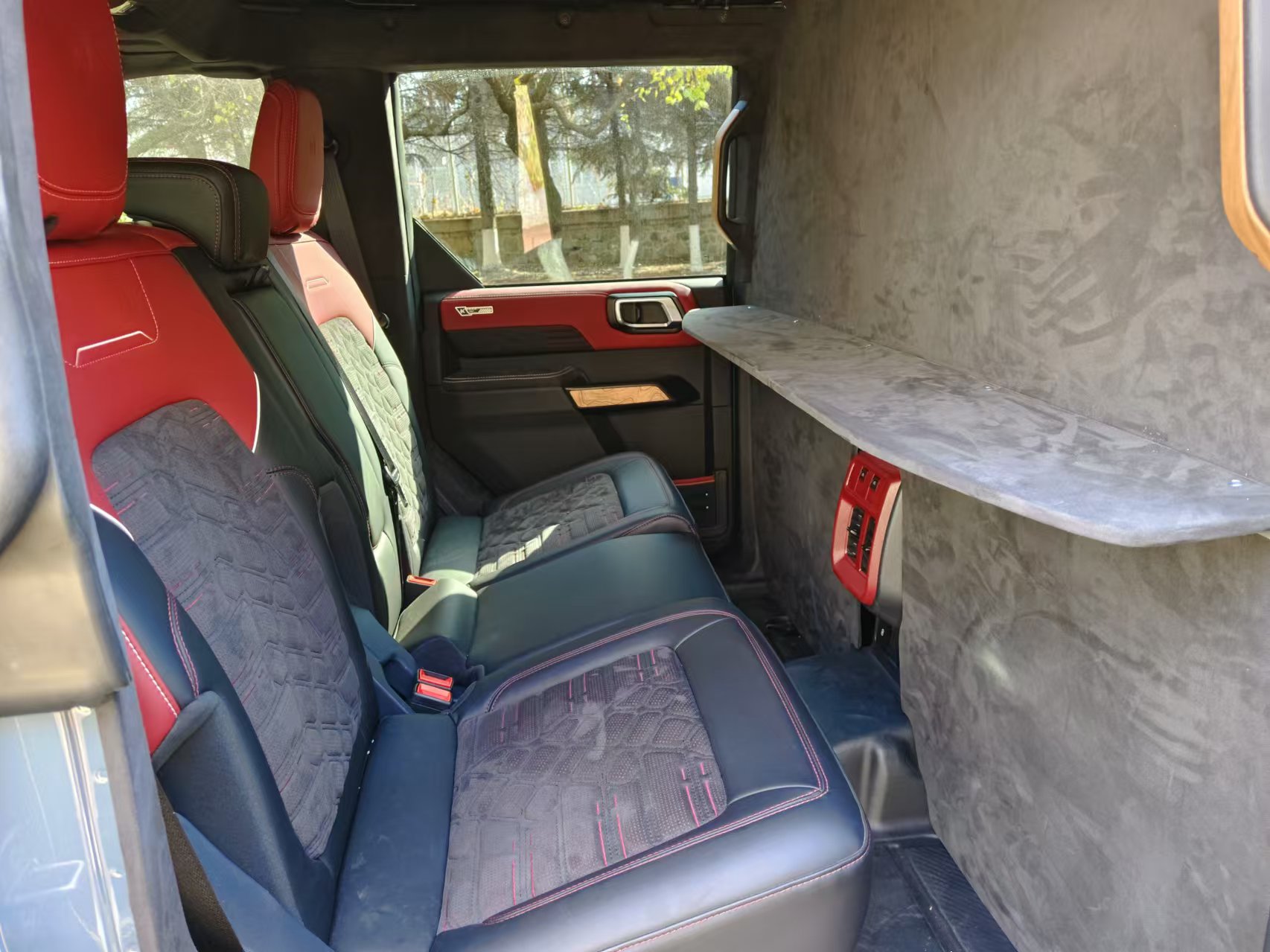 克蒂汽車牌JTW5038XSWB商務車公告圖片