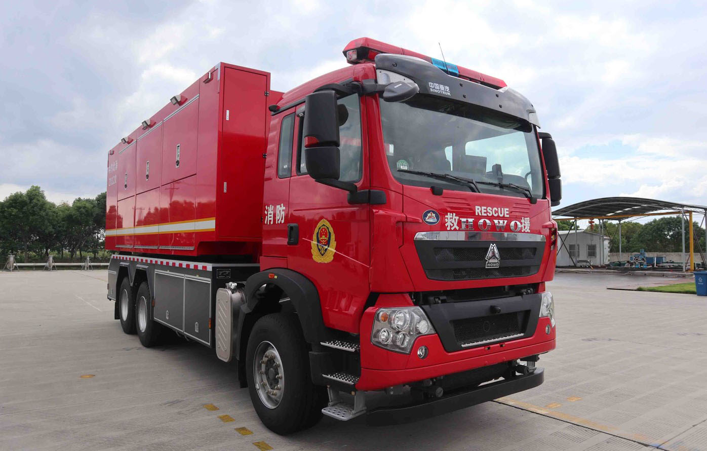 海潮牌BXF5250TXFZX120/H1自裝卸式消防車公告圖片
