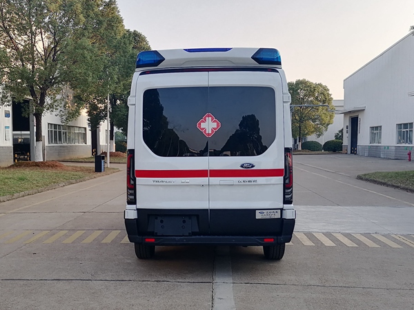 江改牌JX5045XJHMK6-V救護(hù)車公告圖片