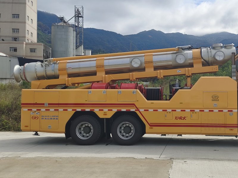 龍吸水牌FLG5250TGP152Z垂直供排水搶險(xiǎn)車公告圖片