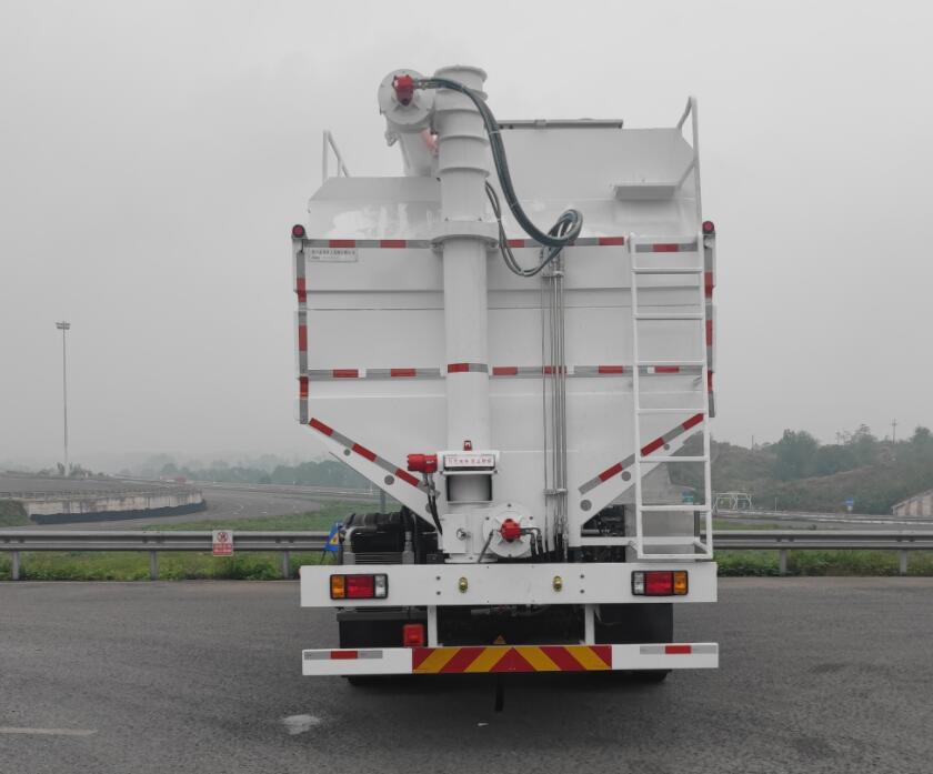 川汽建邦牌JBJ5240ZSL6散裝飼料運輸車公告圖片