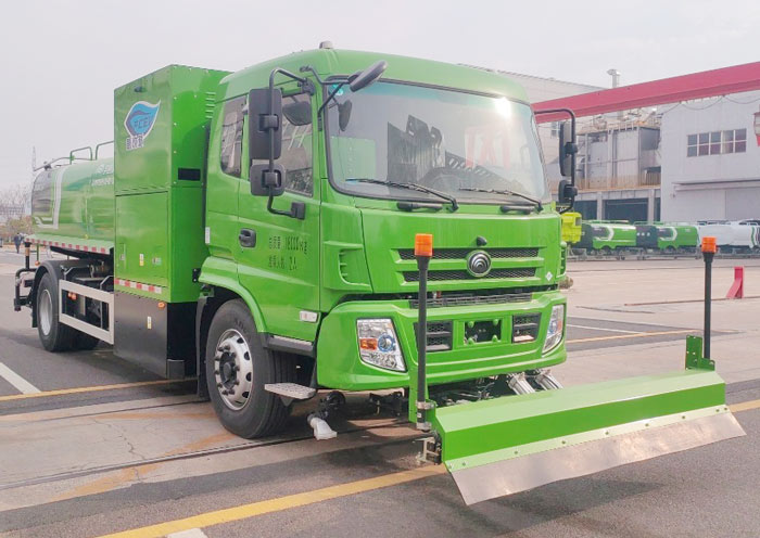 宇通牌YTZ5182GQXD1FCEV燃料電池清洗車公告圖片