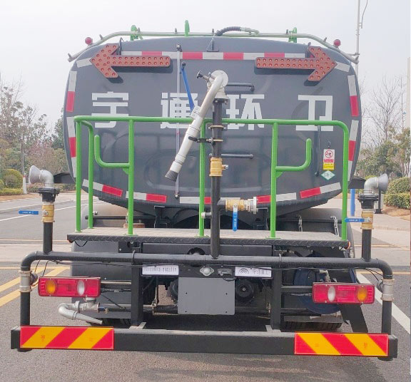 宇通牌YTZ5182GQXD1FCEV燃料電池清洗車公告圖片