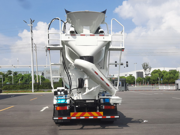 遠(yuǎn)程牌HN5310GJBH45C5BEVY換電式純電動混凝土攪拌運(yùn)輸車公告圖片