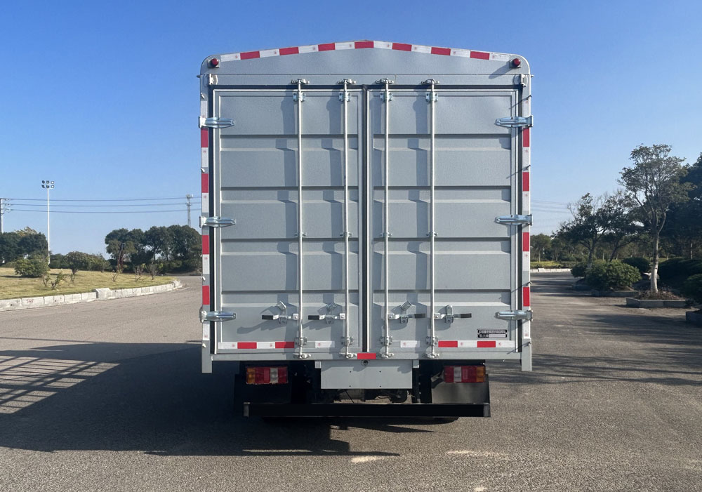 豪沃牌ZZ5097CCYH3414Z191BEVA0純電動(dòng)倉(cāng)柵式運(yùn)輸車(chē)公告圖片