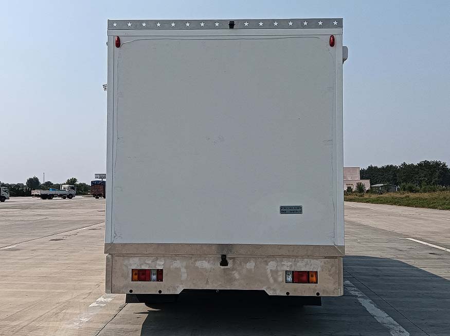 聊工牌HTL5080XLJQL旅居車公告圖片