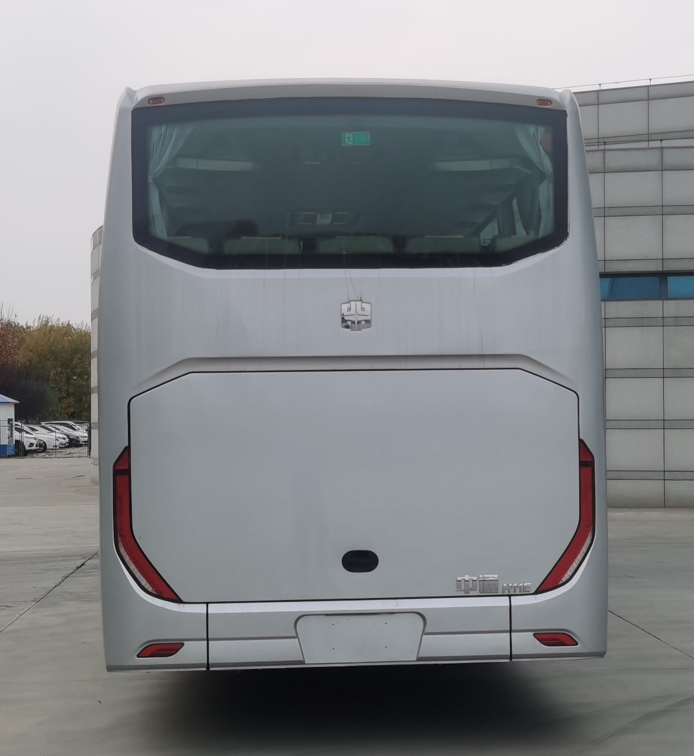 中通牌LCK6119EV1P35纯电动客车公告图片