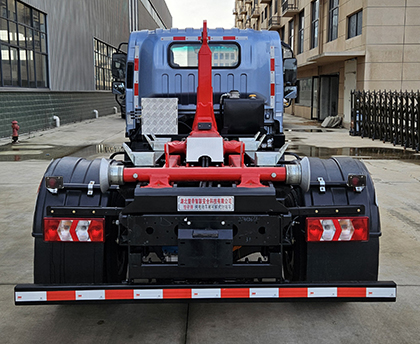 楚帝牌DCD5070ZXXBEV純電動(dòng)車廂可卸式垃圾車公告圖片