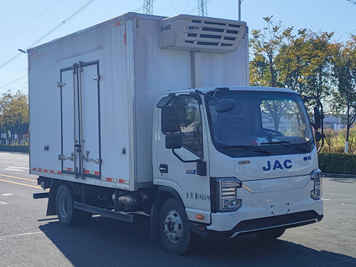江淮牌HFC5042XLCEV5-1純電動冷藏車公告圖片