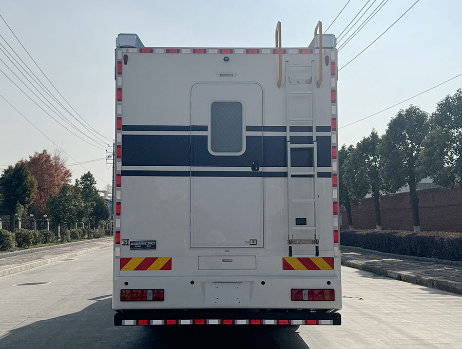 玉驍瓏牌YBH5170XLYZ6淋浴車公告圖片