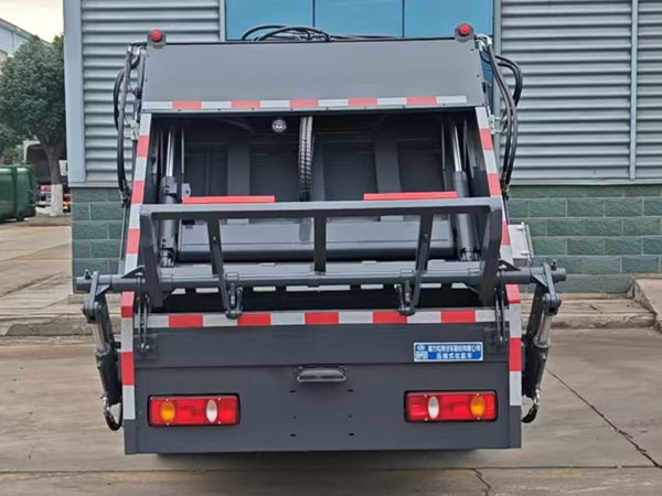 程力威牌CLW5043ZYSBHE壓縮式垃圾車(chē)公告圖片
