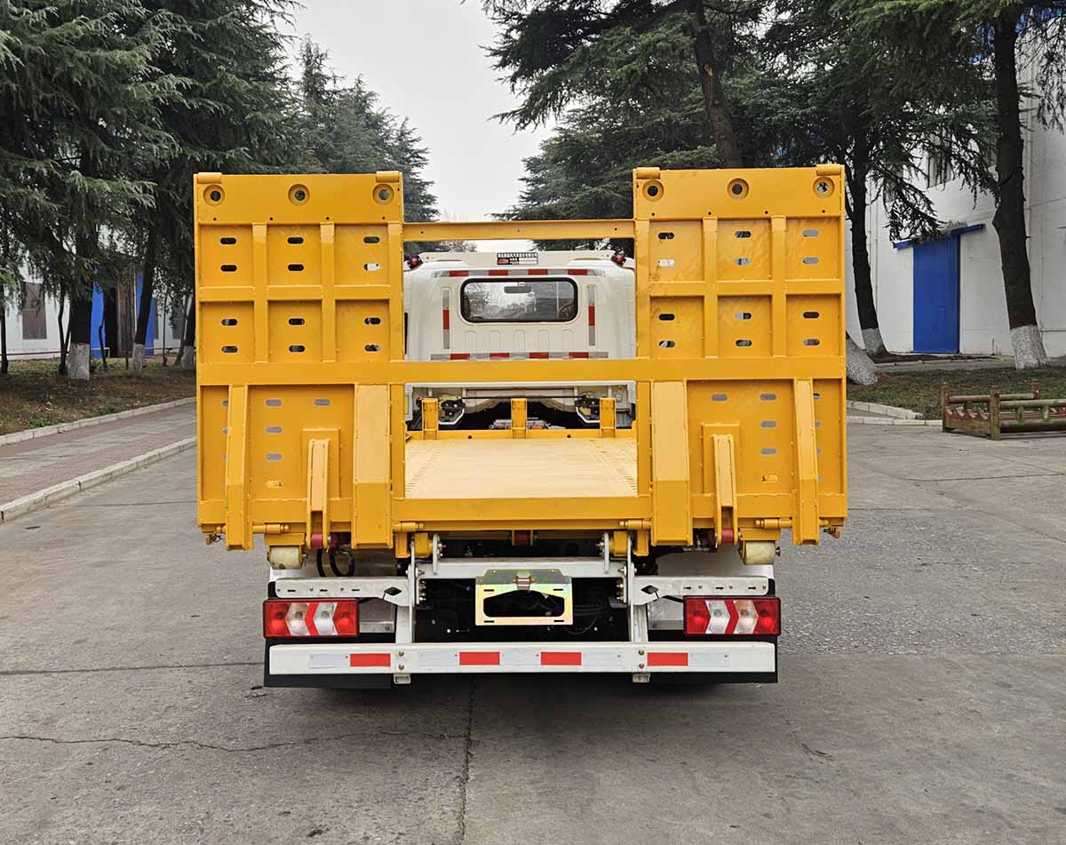 楚風(fēng)牌HQG5040TQZBEVQC純電動(dòng)清障車(chē)公告圖片