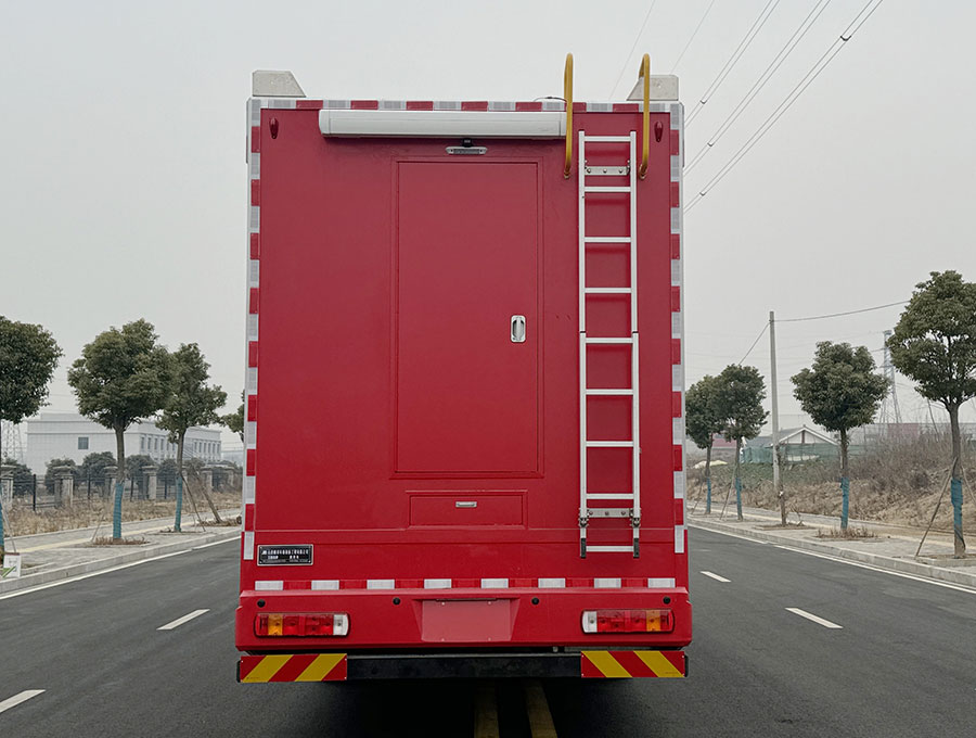 玉驍瓏牌YBH5180XCSZ6廁所車公告圖片