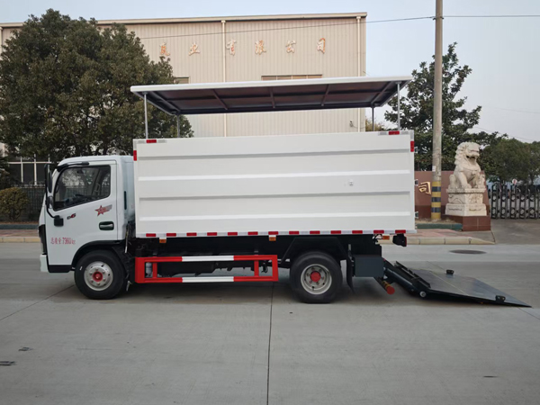 程力威牌CLW5070XTYCDP密閉式桶裝垃圾車公告圖片