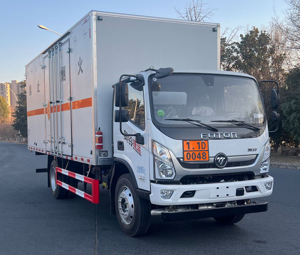 專威牌HTW5120XQYBJ6爆破器材運輸車公告圖片